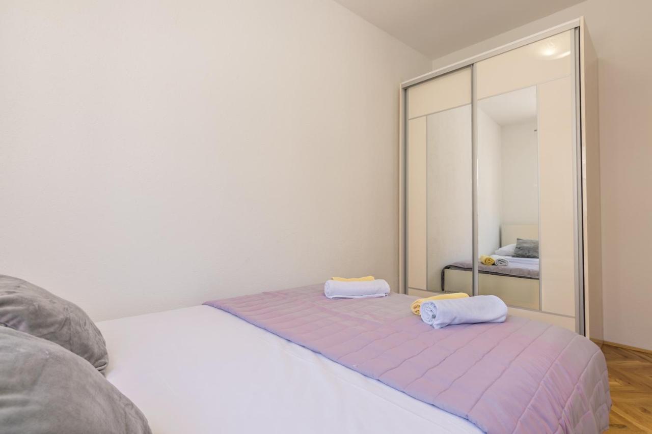 Апартаменты Apartman Petra Макарска Экстерьер фото
