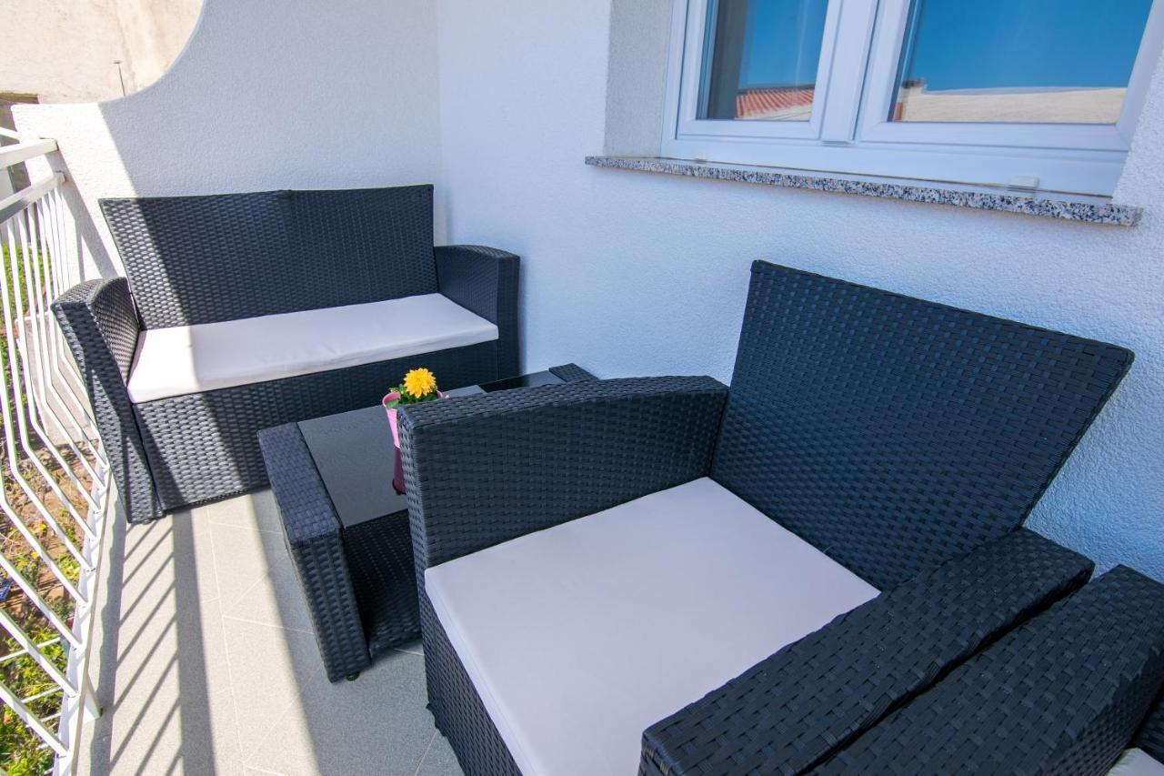 Апартаменты Apartman Petra Макарска Экстерьер фото